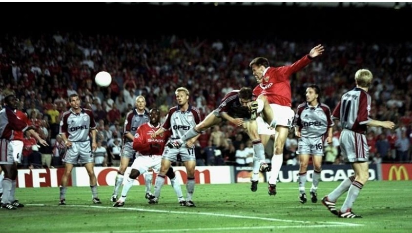 MU lên ngôi vô địch Champions League 1999 sau cuộc lội ngược dòng 2 phút kinh điển trước Bayern Munich.