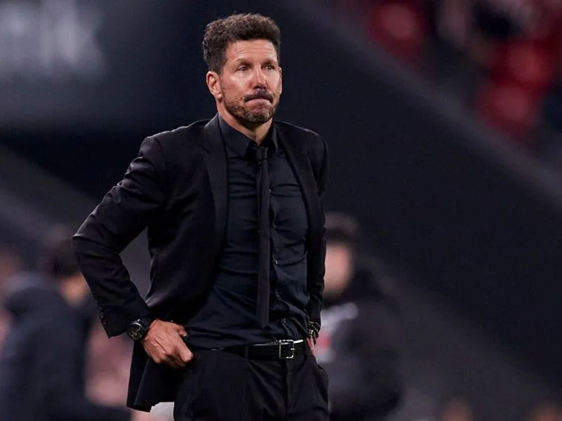 diego simeone triet ly thep va hanh trinh kien tao atletico madrid
